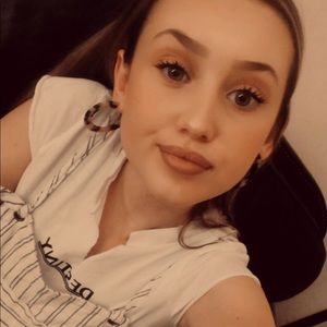 Meet your Posher, Mckenna